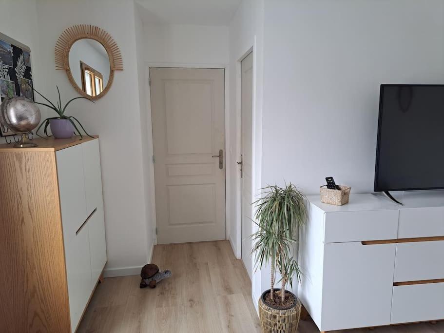 Chambre D Hote La Riviere 45M2 Jardin Et Piscine Aigrefeuille-dʼAunis Exteriör bild