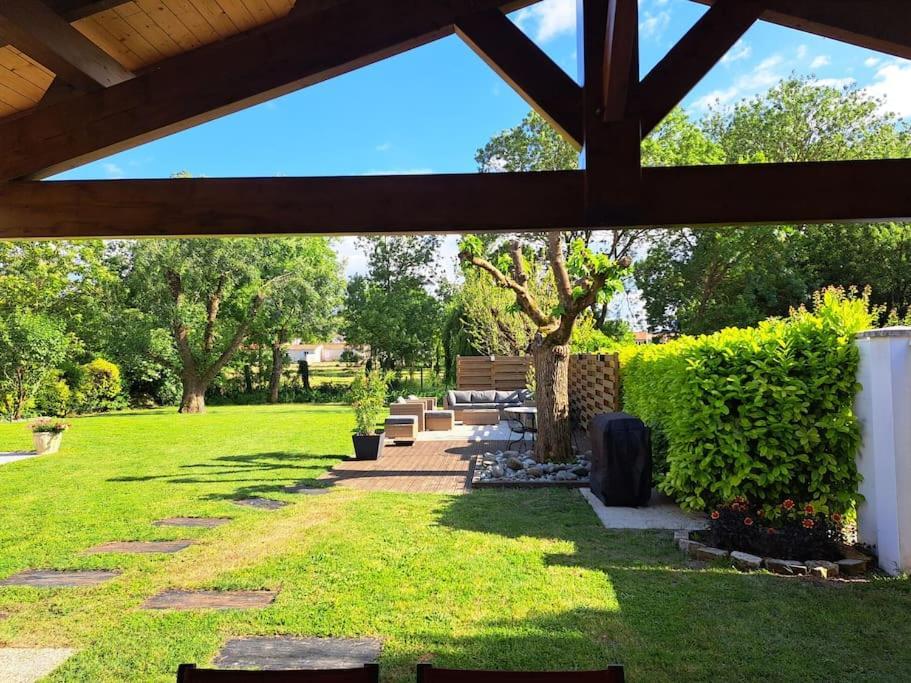 Chambre D Hote La Riviere 45M2 Jardin Et Piscine Aigrefeuille-dʼAunis Exteriör bild